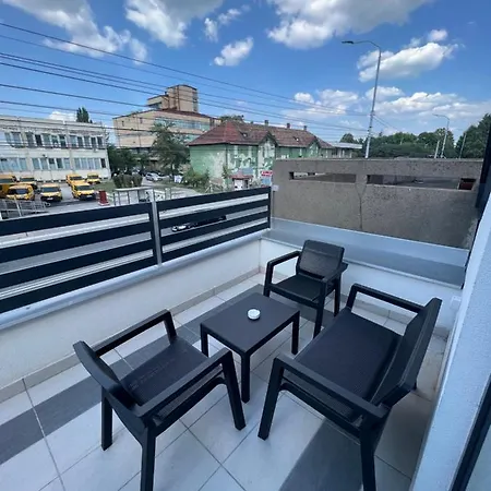Nomad Apartment
