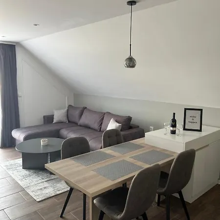 Nomad Apartment Nis