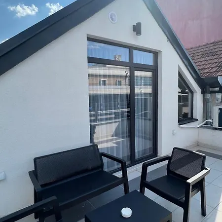 Nomad Apartment Nis