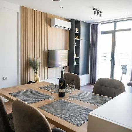 Apartment Nomad