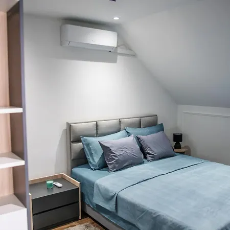 Apartment Nomad *